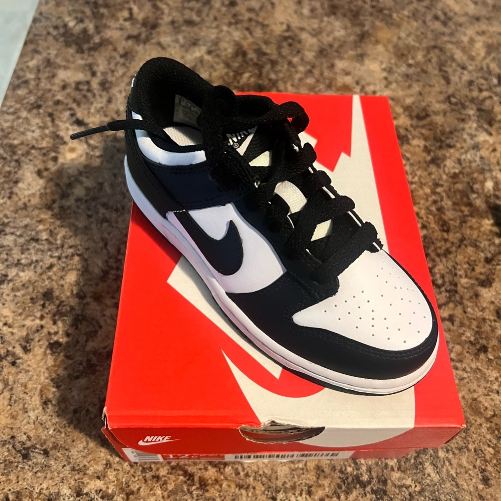 NEW !!! Size 12C-Dunk Low Retro ‘Panda’ (PS)  CW1588-100